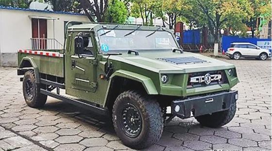 কামিন্স ইঞ্জিন 4x4 কাস্টম অফ রোড সামরিক যানবাহন 190hp উচ্চ গতিশীলতা হ্যান্ডলিং