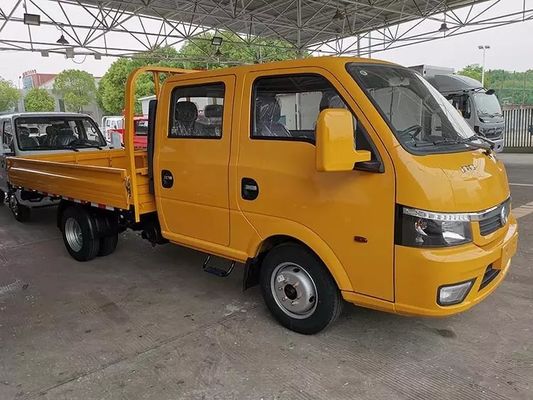 DONGFENG Light Cargo Truck Double Cab صف شاحنة سرير شحن أضواء 90Hp محرك ديزل