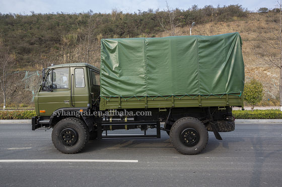 Μεταφορέας 4x4 προσωπικού από το ΜΕ ΚΙΝΗΤΉΡΙΟΥΣ ΤΡΟΧΟΎΣ μέτωπο 6 μηχανή 190hp Drive οδικών φορτηγών 4x4 κυλίνδρων