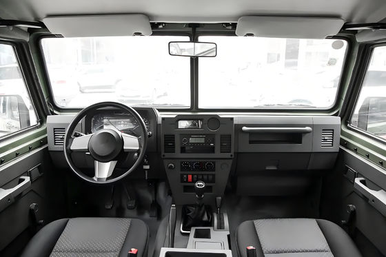 কাস্টমাইজেশন অফ রোড BJ2036 মডেল 4x4 IVECO ডিজেল 136hp 4WD এসইউভি 5 সিট কমান্ড গাড়ি