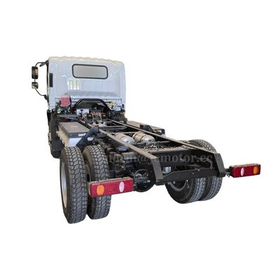 Chassi de caminhão elétrico 4x4 de energia nova personalizável GVW 8-18Ton CATL Bateria Distância percorrida 200-300km