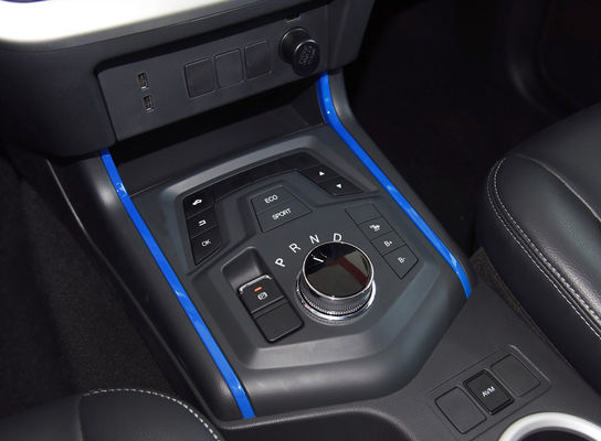 5 zitplaatsen EV pick-up New Energy elektrische vrachtwagen pick-up 5,2 m lengte RWD