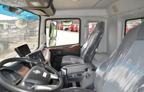 тяжелый двигатель танка груза GVW Tipper 7.8m самосвала 8x4 31000KG YUCHAI