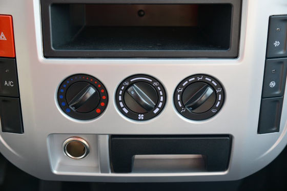 Излучение евро 4 евро 2 колеса привода тележек 4x2 груза света двигателя 3.4M Isuzu