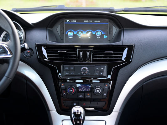 Το μικρό αυτοκίνητο 4x4 4WD DONGFENG ανοιχτών φορτηγών φορτίου που αφήνεται την οδήγηση