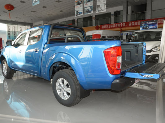 Επανάλειψη 1.7m φορτίου διπλό αμάξι 5 της Κίνας DONGFENG 4WD φορτηγών φορτίου δεξαμενών ελαφρύ καθίσματα