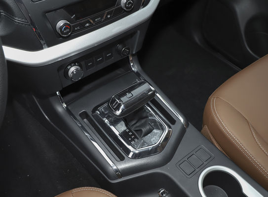 8AMT επίπεδη επανάλειψη δύναμης DONGFENG diesel 2.3L επαναλείψεων δεξαμενών φορτίου κιβωτίων ταχυτήτων 4WD