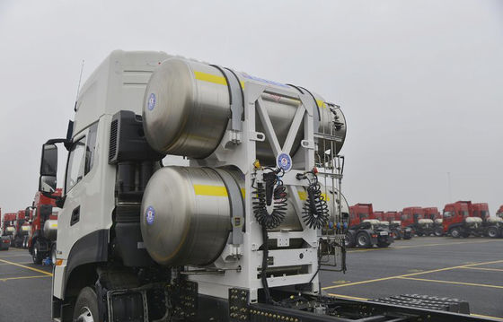 LNG CNG μεταφορών αγαθών μάζα έλξης μηχανών ρυμουλκών 500HP τρακτέρ 32,4 τόνος