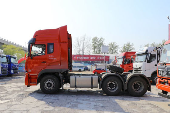Xe đầu kéo 6x4 Dongfeng Trọng lượng kéo 40 tấn Công suất diesel 400hp