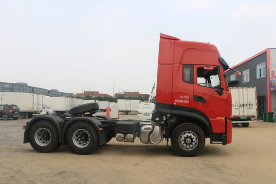 Ανώτατη ροπή 2650N.m φορτηγών 560hp τρακτέρ Dongfeng diesel για τη μεταφορά των εμπορευμάτων