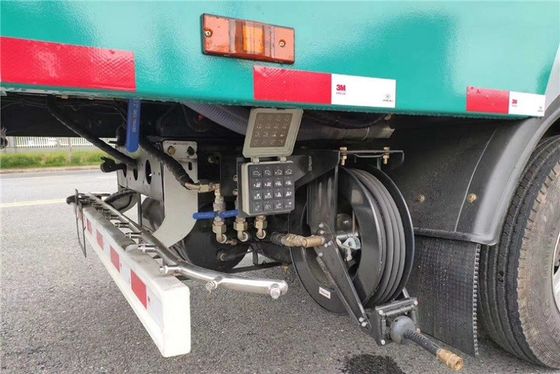 Дизельная муниципальная тележка дворника колесной базы 3300mm HP тележки 4x2 130 санобработки