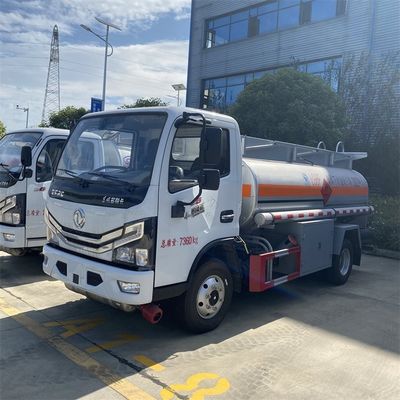 Тележка транспорта масла керосина Cbm колеса 4,5 автоцистерны дизельного топлива 4x2 бензина