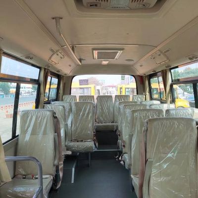 কাস্টমাইজড 6.6M ট্রাভেল ডিজেল বাস কোচ 10 - 25 সিট 3300mm হুইলবেস