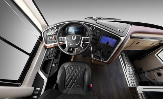 37 transmisión interna de lujo de la altura los 2m de Travel Diesel 270 HP del coche de Seater 6MT