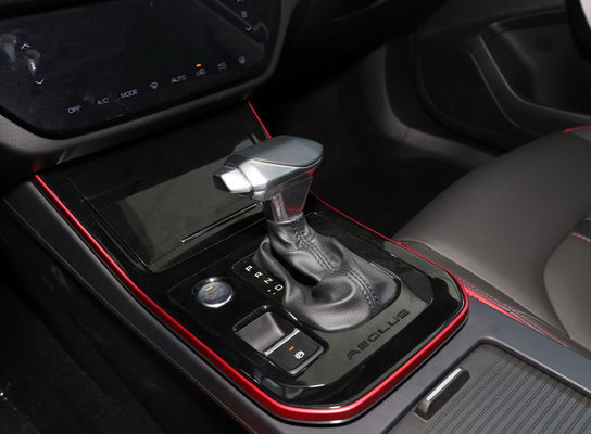 डोंगफेंग एसयूवी कारें पैनोरमिक सनरूफ के साथ 5 सीटें 150HP